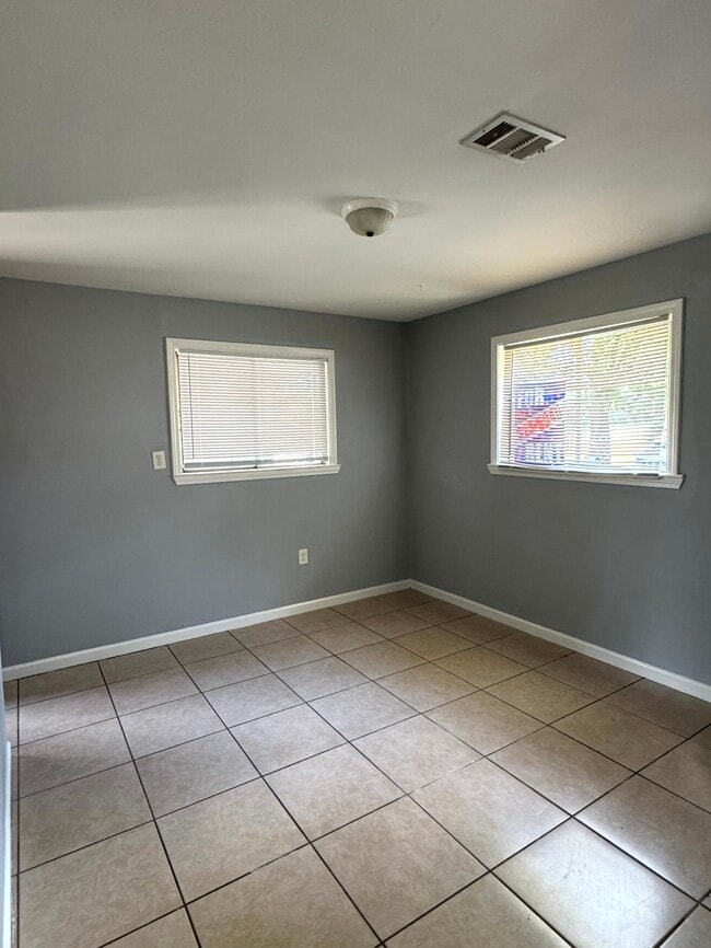 Photo - 8630 Corlett Dr