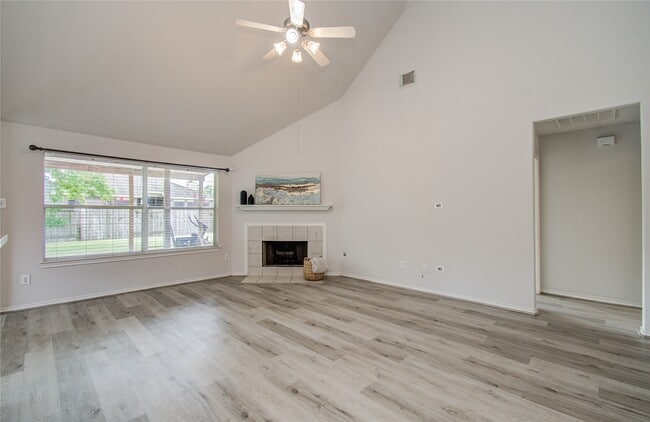 Photo - 15103 Petal Rose Ct