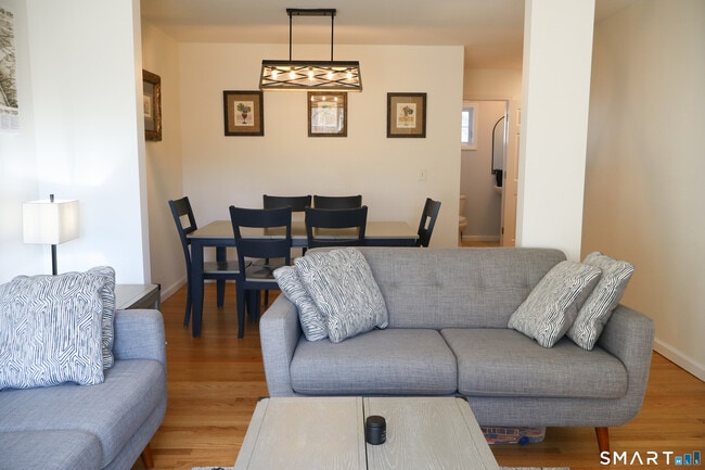 Photo - 25 W Silver St Unit 25