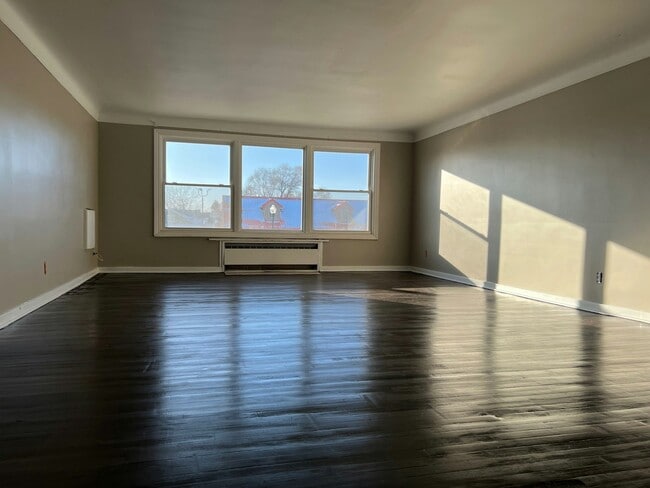 Photo - 20934 Van Dyke Ave Unit Apartment 3