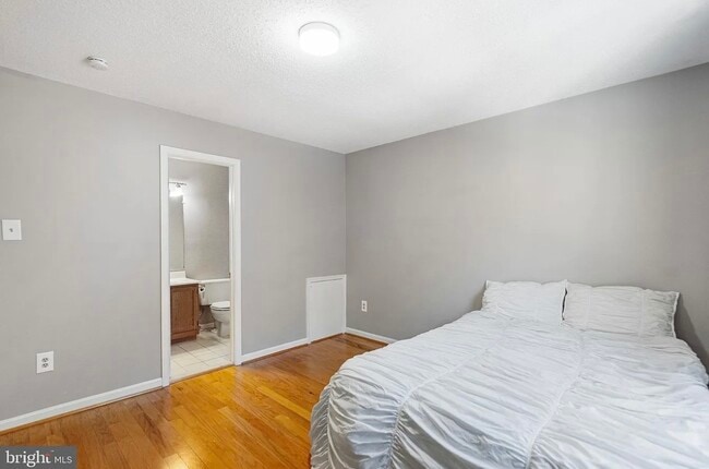 Photo - 4770 Dorsey Hall Dr