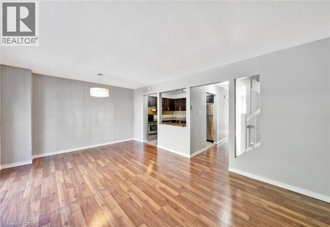 Photo - 6530 Glen Erin Dr