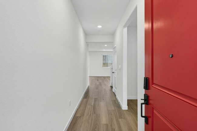 Photo - 56 Daytona Ct