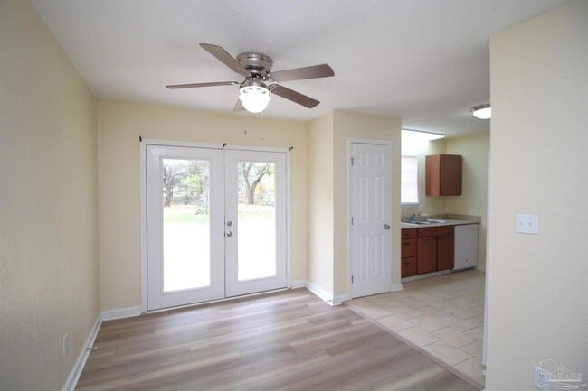 Photo - 7177 Schwab Dr