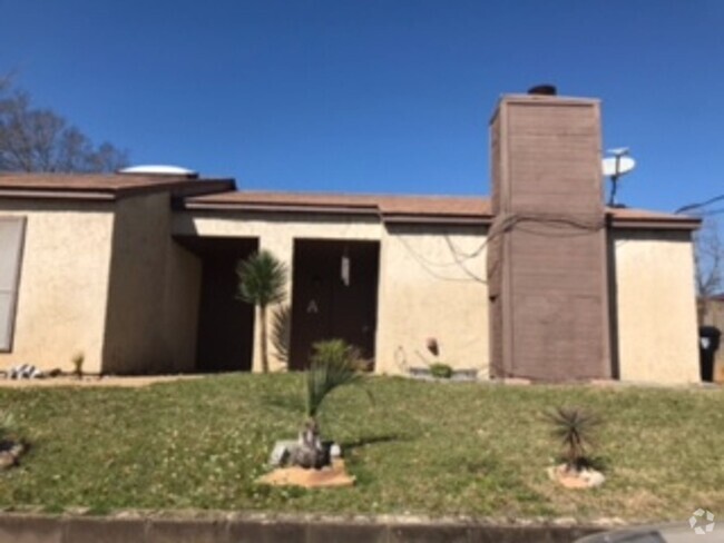 Building Photo - 2 Bedroom duplex in PTISD Rental
