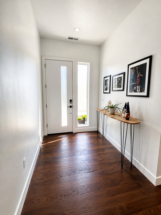 Photo - 2831 E Snowberry Dr