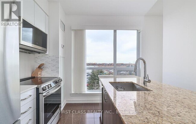 Photo - 9205 Yonge St Unité 308