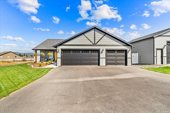 Beautiful New home in Post Falls - Beautiful New home in Post Falls