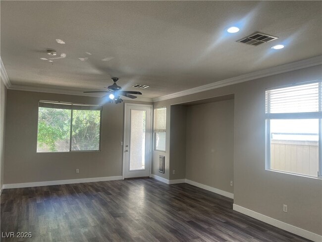 Photo - 718 Canfield Point Ave