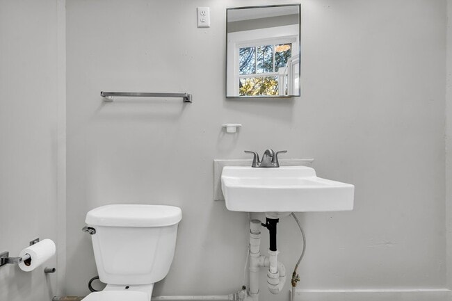 Photo - 622 4th St S Unidad A