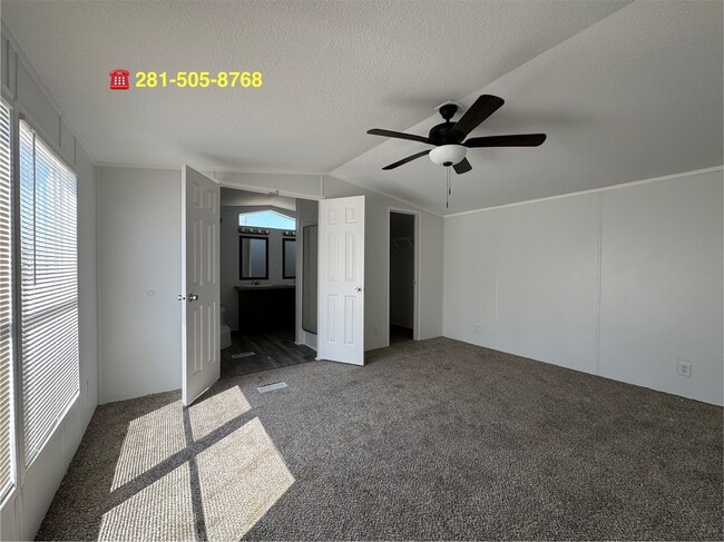 Photo - 16206 Wood Dr