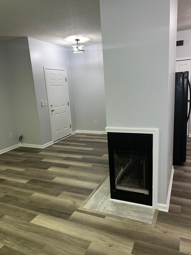 Photo - 12235 Bubbling Brook Dr Unidad 300