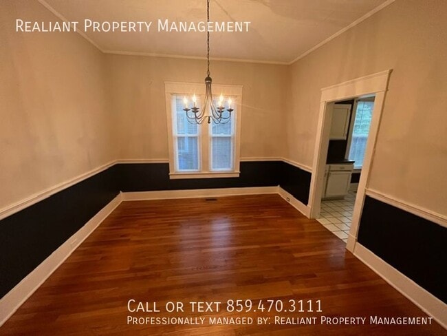 Photo - 104 S Walnut St