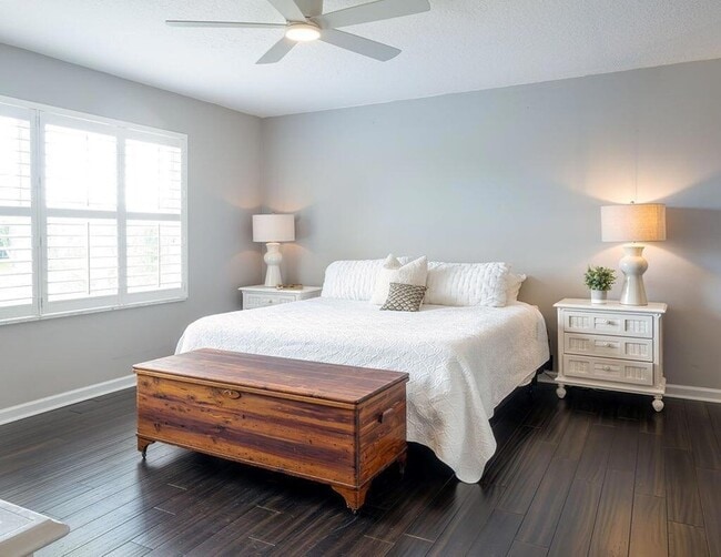 Photo - 18157 SE Fairview Cir