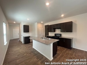 Photo - 141 Middle Grn Lp House