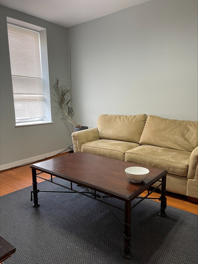 Photo - 1812 S Morgan St Unit 1