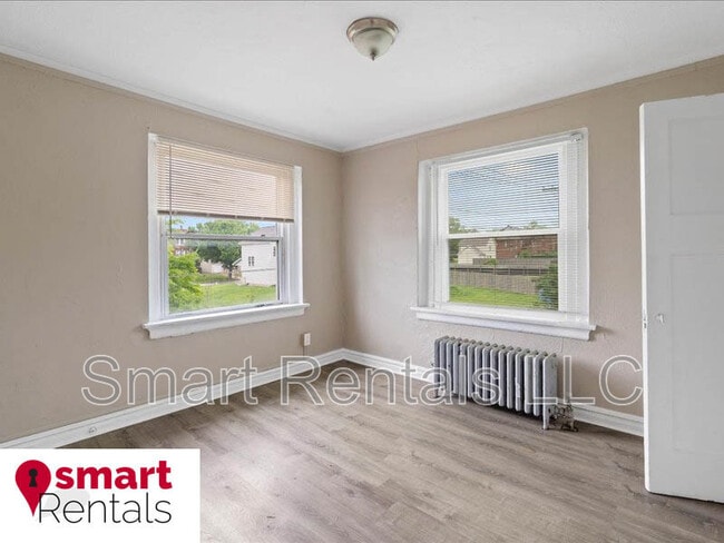 Photo - 807 Clara Ave