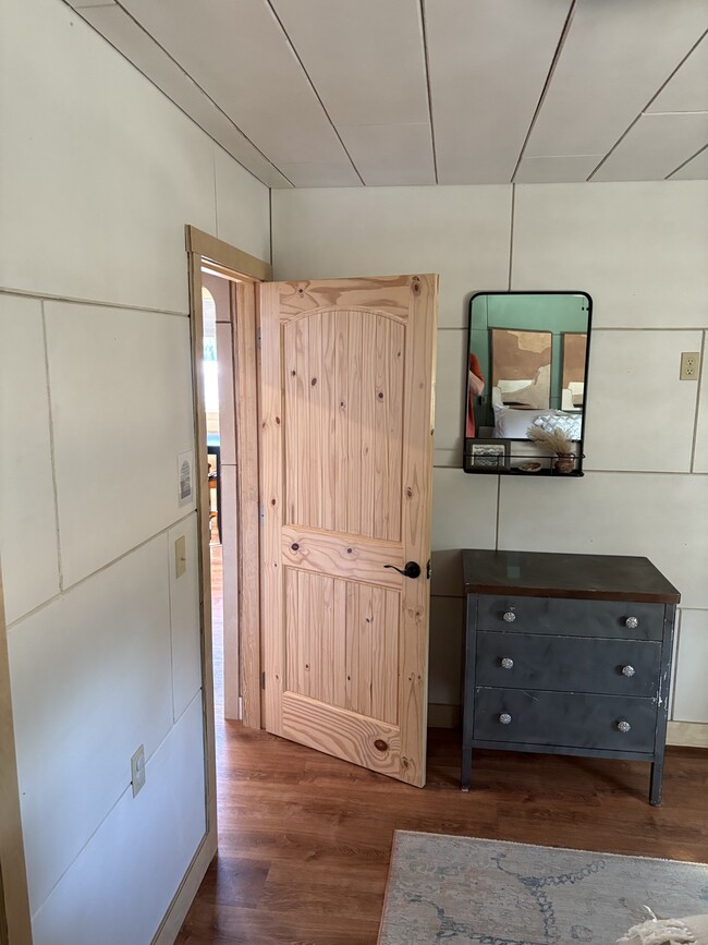 Photo - 1176 Virginia Lynn Wy