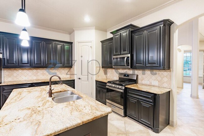 Photo - 300 Jack Ryan Ln