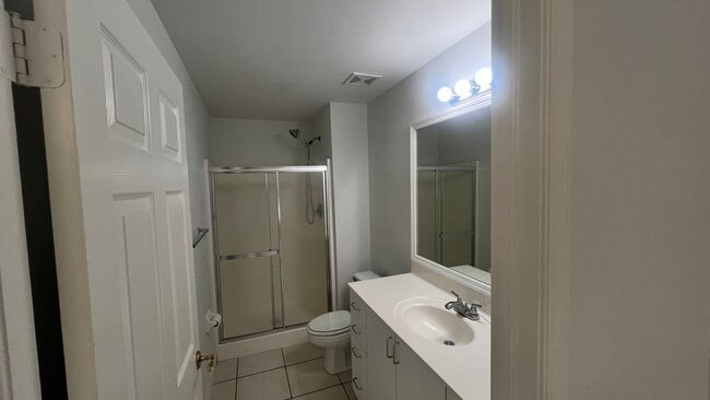 Photo - 5470 16th Pl SW Unit 111