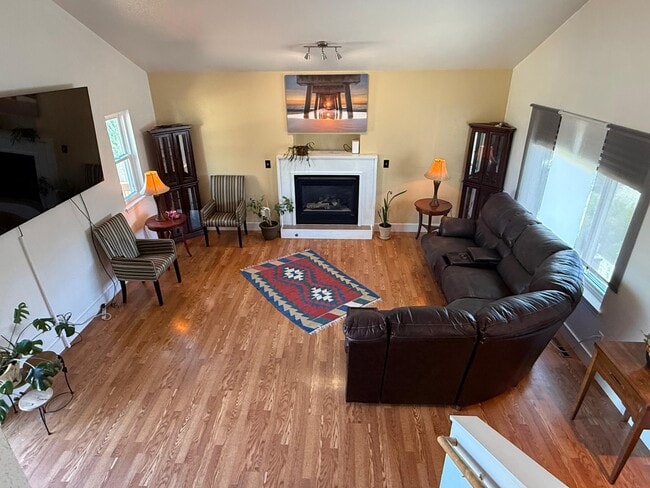 Photo - 2708 Rawahs Way