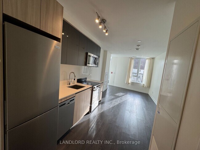 Photo - 11 Maryport Ave Unit 116