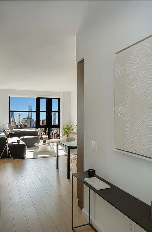 Photo - 171 Suffolk St Unit 11C