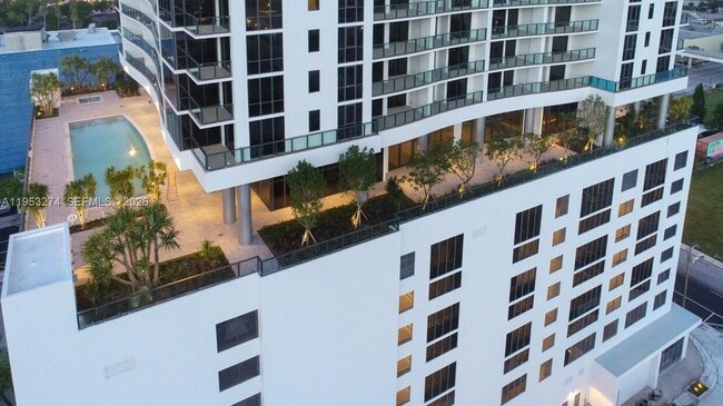 Photo - 1600 NE 1st Ave Unidad 1018