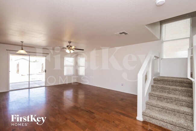 Photo - 31315 N Shale Dr