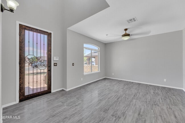 Photo - 14378 N Cave Dr