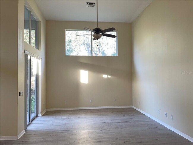 Photo - 3811 65th Ave E