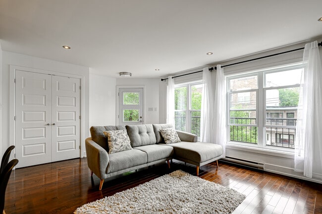 Photo - 3927 Rue Evelyn Unit 3927 Rue Evelyn