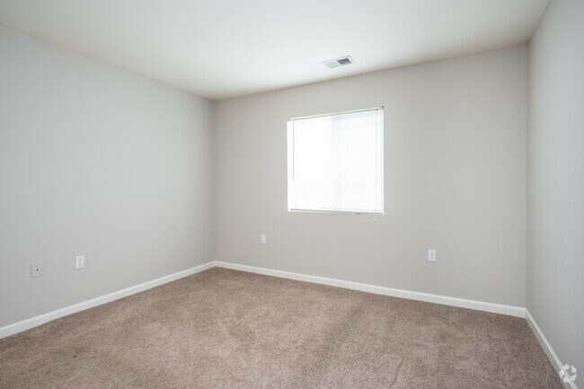 1BR, 1BA - 794SF