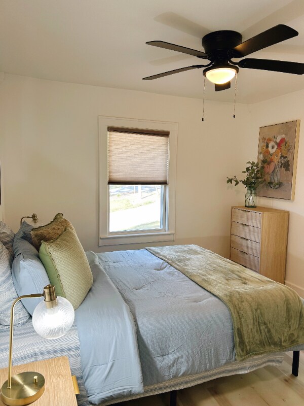 Photo - 102 Church St