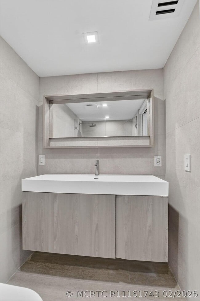 Photo - 7835 Lakeside Blvd Unit 946