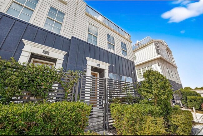 Photo - 815 Bringhurst St