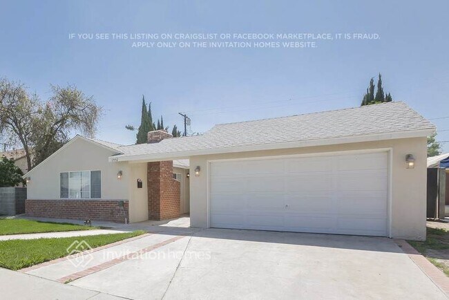 17552 Cantara St