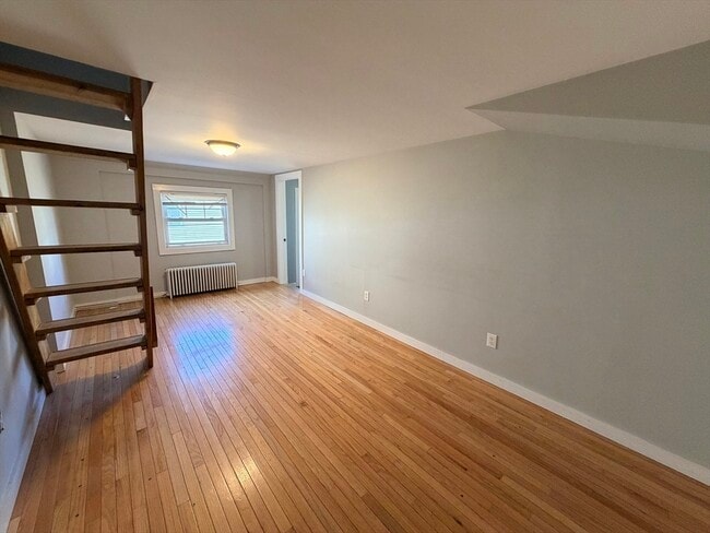 Photo - 146 Village St Unit 3