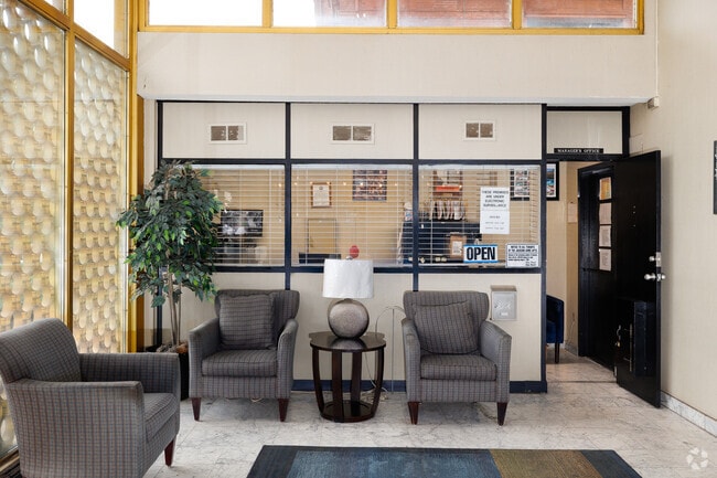 Lobby - Jackson Arms