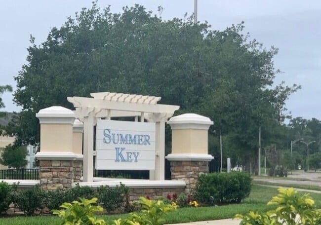 Building Photo - 8227 Lobster Bay Ct Unit 204