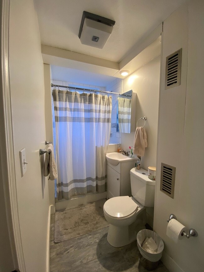 Photo - 220 Hanover St Unit 15