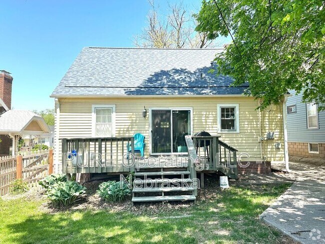 Building Photo - 4679 Poppleton Ave Rental