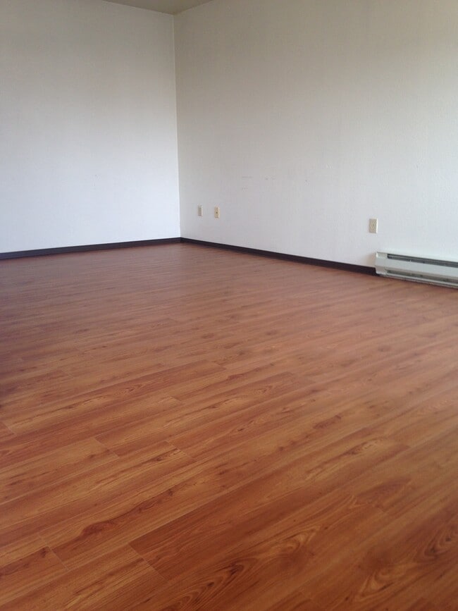 Photo - 1605 Levick St Unidad 4