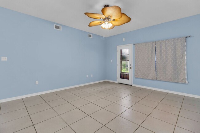 Photo - 1501 Partin Dr N