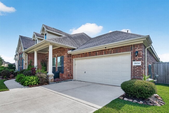 Photo - 2624 Holbrook Springs Ln