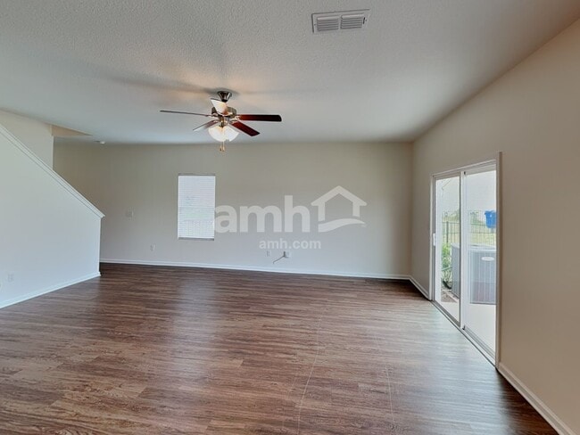 Photo - 189 E Jayce Way