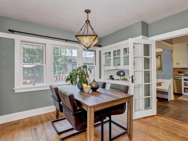 Photo - 229 Jacaranda Pl