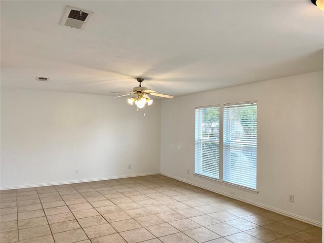 Photo - 3645 Mosswood Dr