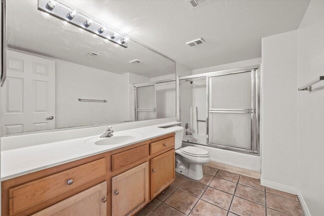 Photo - 2972 Juniper Hills Blvd