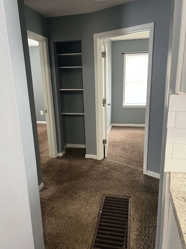 Photo - 2205 Elmhurst Ave